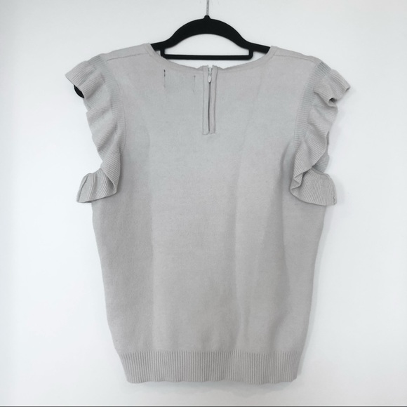 🌟 Cynthia Rowley Ruffled Sleeve Top 🌟 - Picture 2 of 3